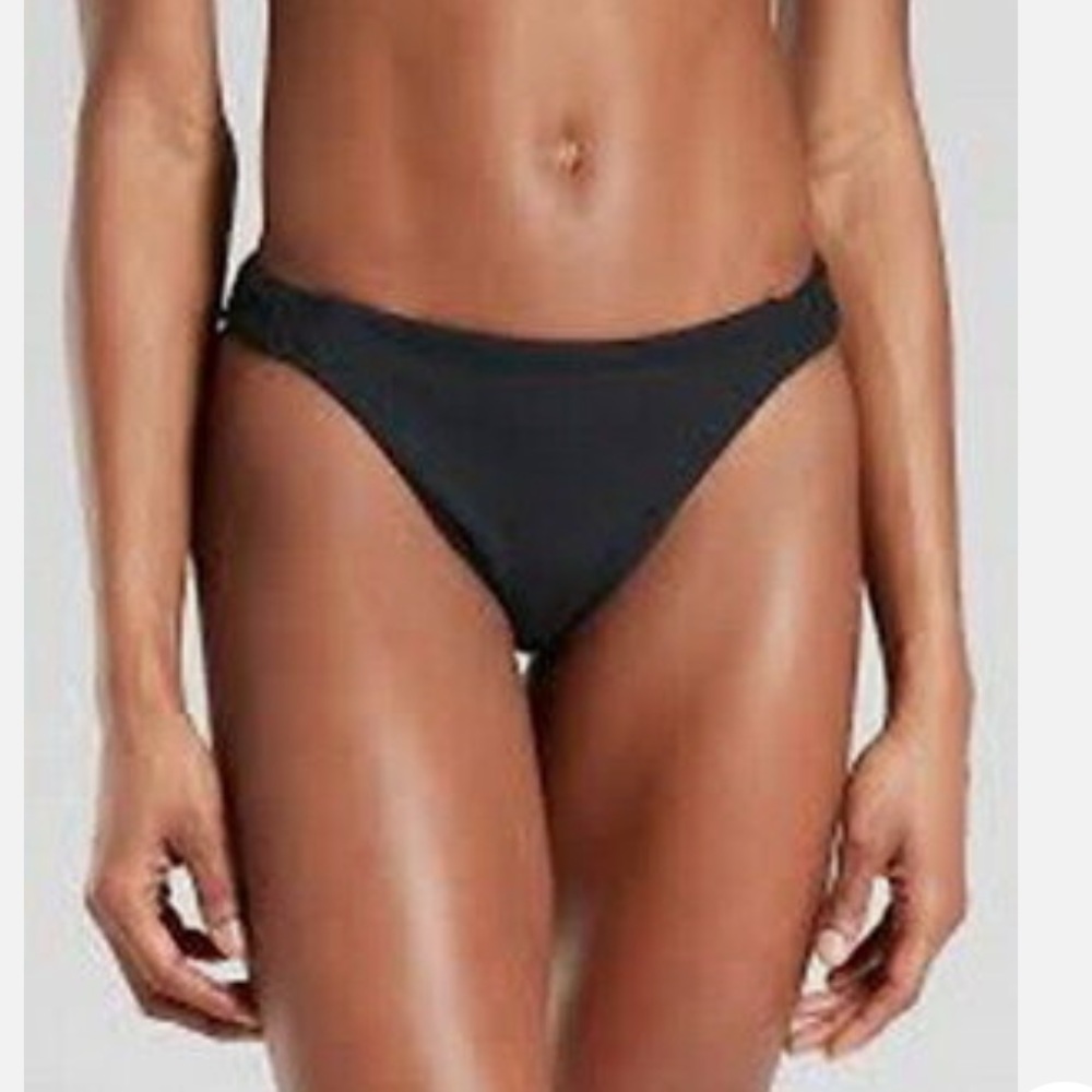Athletes sculpted medium swim bottoms